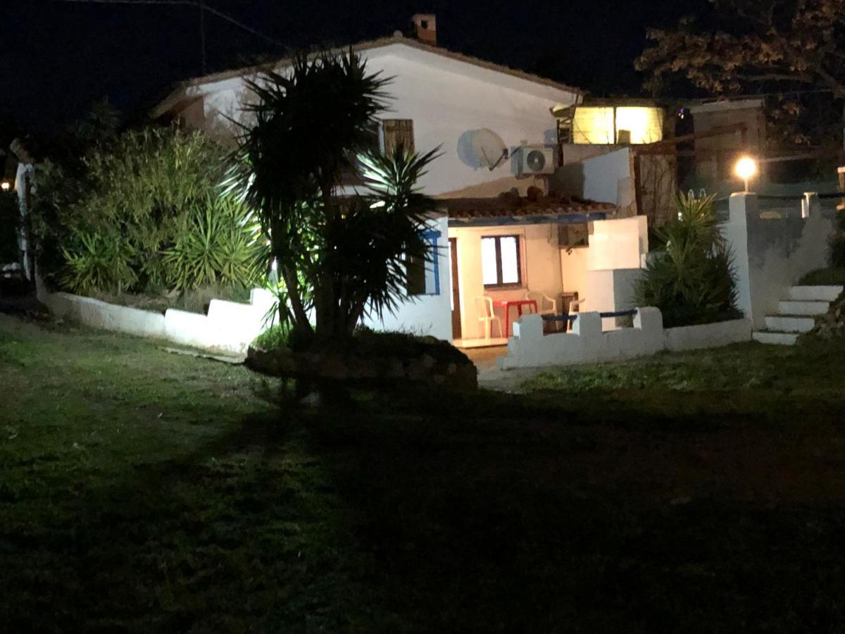 Ferienwohnung Sarrala Tertenìa Exterior foto